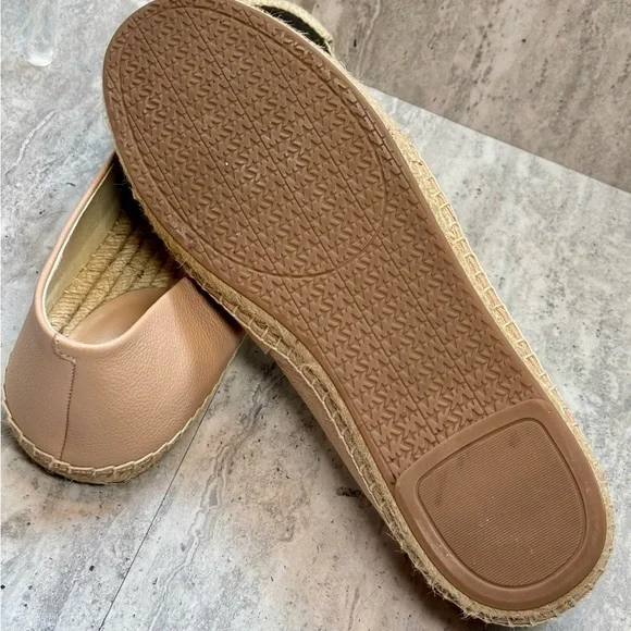 Michael Kors Blush Pink Black Leather Kendrick Slip On Espadrilles Flats 8.5M - Picture 10 of 10